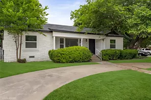 1802 Ederville Rd S, Fort Worth, TX 76103 - Photo 1
