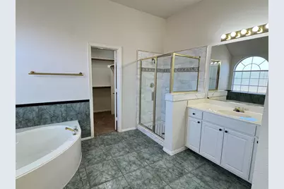 7104 Chandler Drive, Plano, TX 75024 - Photo 16