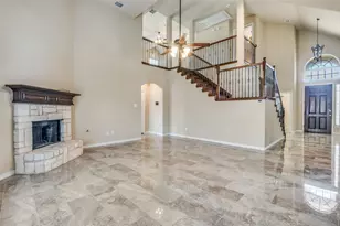 7311 Padilla, Grand Prairie, TX 75054 - Photo 4