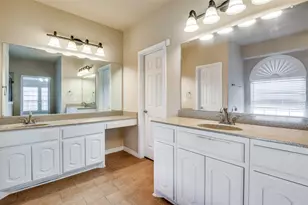 7311 Padilla, Grand Prairie, TX 75054 - Photo 12