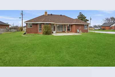 3917 Country Meadows Circle, Granbury, TX 76049 - Photo 22