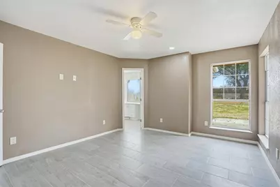 3917 Country Meadows Circle, Granbury, TX 76049 - Photo 34