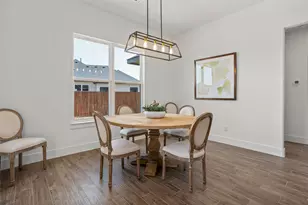 204 Cliff Ct, Godley, TX 76044 - Photo 12