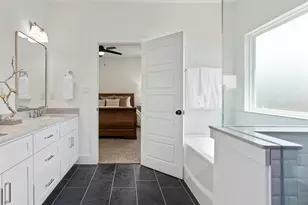 204 Cliff Ct, Godley, TX 76044 - Photo 18