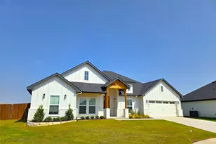 204 Cliff Ct, Godley, TX 76044 - Photo 1