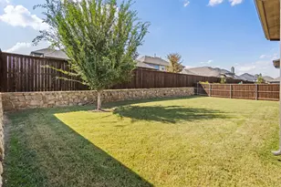 1526 Wild Indigo Dr, Mansfield, TX 76063 - Photo 38