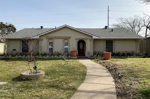 1608 University Dr, Richardson, TX 75081 - Photo 1