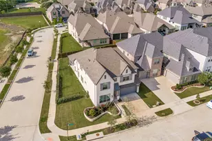 2505 Liverpool Ln, Carrollton, TX 75010 - Photo 40