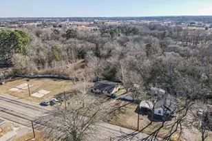 411 N Winnsboro St, Quitman, TX 75783 - Photo 22