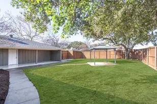 7447 Heathermore Dr, Dallas, TX 75248 - Photo 30