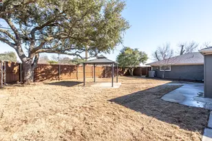 7447 Heathermore Dr, Dallas, TX 75248 - Photo 32