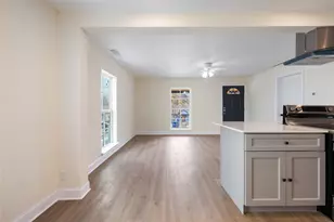 1715 Navaro St, Dallas, TX 75208 - Photo 10