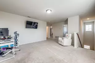 516 W Marshall Dr, Van Alstyne, TX 75495 - Photo 4