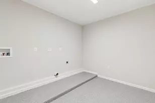 10419 Royalwood Dr, Dallas, TX 75238 - Photo 10