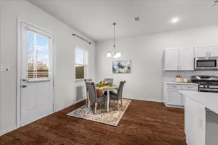 2000 Bethlehem St, Irving, TX 75061 - Photo 10