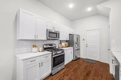 2000 Bethlehem Street, Irving, TX 75061 - Photo 12