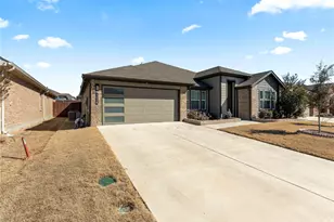 1628 Frst Pk Dr, Alvarado, TX 76009 - Photo 4