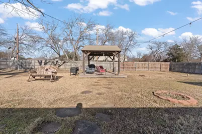 700 Euclid Street, Cleburne, TX 76033 - Photo 26