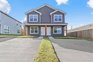 224 W Bond St, Denison, TX 75020 - Photo 1