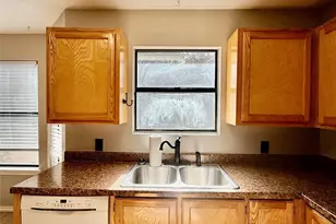 1817 Hidden Valley Rd, Granbury, TX 76049 - Photo 4