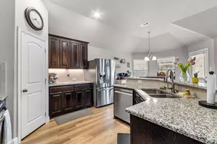 128 Hillcrest Way, Crandall, TX 75114 - Photo 4