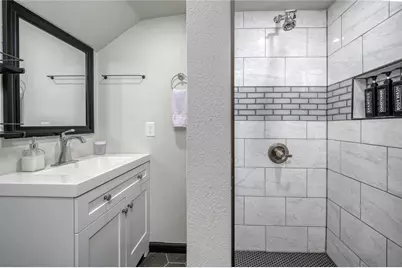 1111 E Houston, Sherman, TX 75090 - Photo 26