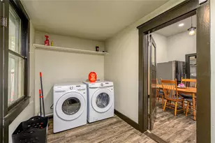 1111 E Houston, Sherman, TX 75090 - Photo 30