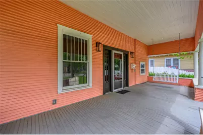 1111 E Houston, Sherman, TX 75090 - Photo 2