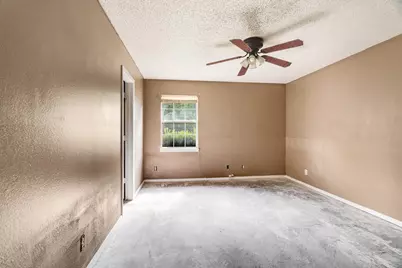 302 Cripple Creek, Powderly, TX 75473 - Photo 12