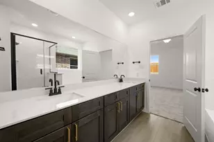 673 Tyronza Dr, Justin, TX 76247 - Photo 16