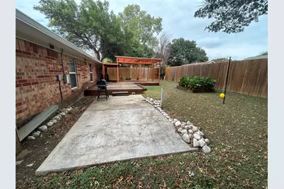 2609 N Casa Blanca Court, Arlington, TX 76015 - Photo 20