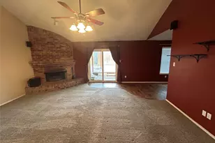2609 N Casa Blanca Ct, Arlington, TX 76015 - Photo 2