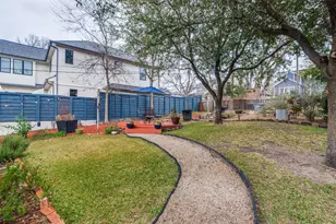 9235 E Lake Highlands Dr, Dallas, TX 75218 - Photo 22