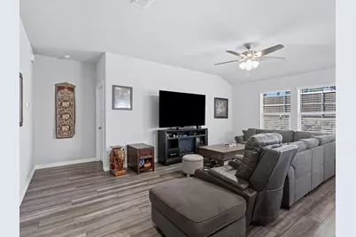3304 Kingsgarden Road, Denton, TX 76207 - Photo 18