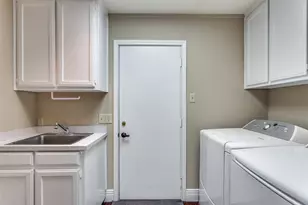 4309 Hartwood Cir, Fort Worth, TX 76109 - Photo 12