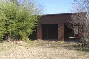 2150 Harris St, Gainesville, TX 76240 - Photo 18