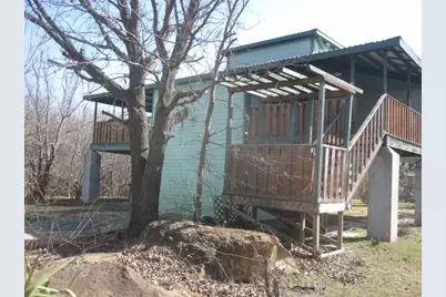 2150 Harris Street, Gainesville, TX 76240 - Photo 2