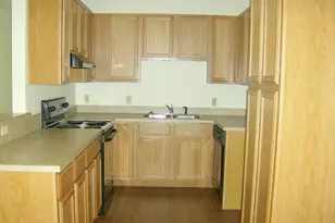 228 S Line St, Weatherford, TX 76086 - Photo 2