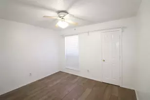 908 Rolling Meadows Dr, Arlington, TX 76015 - Photo 10