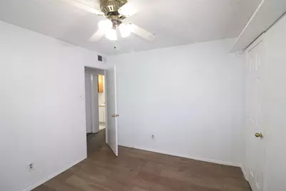 908 Rolling Meadows Drive, Arlington, TX 76015 - Photo 12