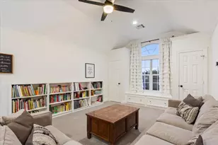 1061 Hidden Valley Ct, Waco, TX 76657 - Photo 20