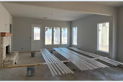 1225 Sabine River Lane, Springtown, TX 76082 - Photo 4