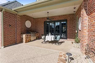 2114 Castle Creek Dr, Mansfield, TX 76063 - Photo 32