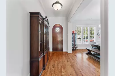 2114 Castle Creek Drive, Mansfield, TX 76063 - Photo 8