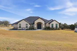 3036 Deer Ct, Weatherford, TX 76085 - Photo 2