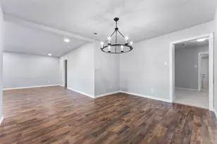 612 E 8th St, Kemp, TX 75143 - Photo 8