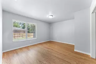 612 E 8th St, Kemp, TX 75143 - Photo 12