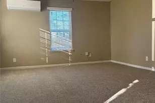 2022 Leroy Rd, Dallas, TX 75217 - Photo 8