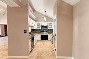 6841 Ashbury Dr, Fort Worth, TX 76133 - Photo 6