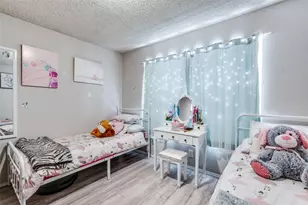 1415 Colonnade Dr, Arlington, TX 76018 - Photo 14